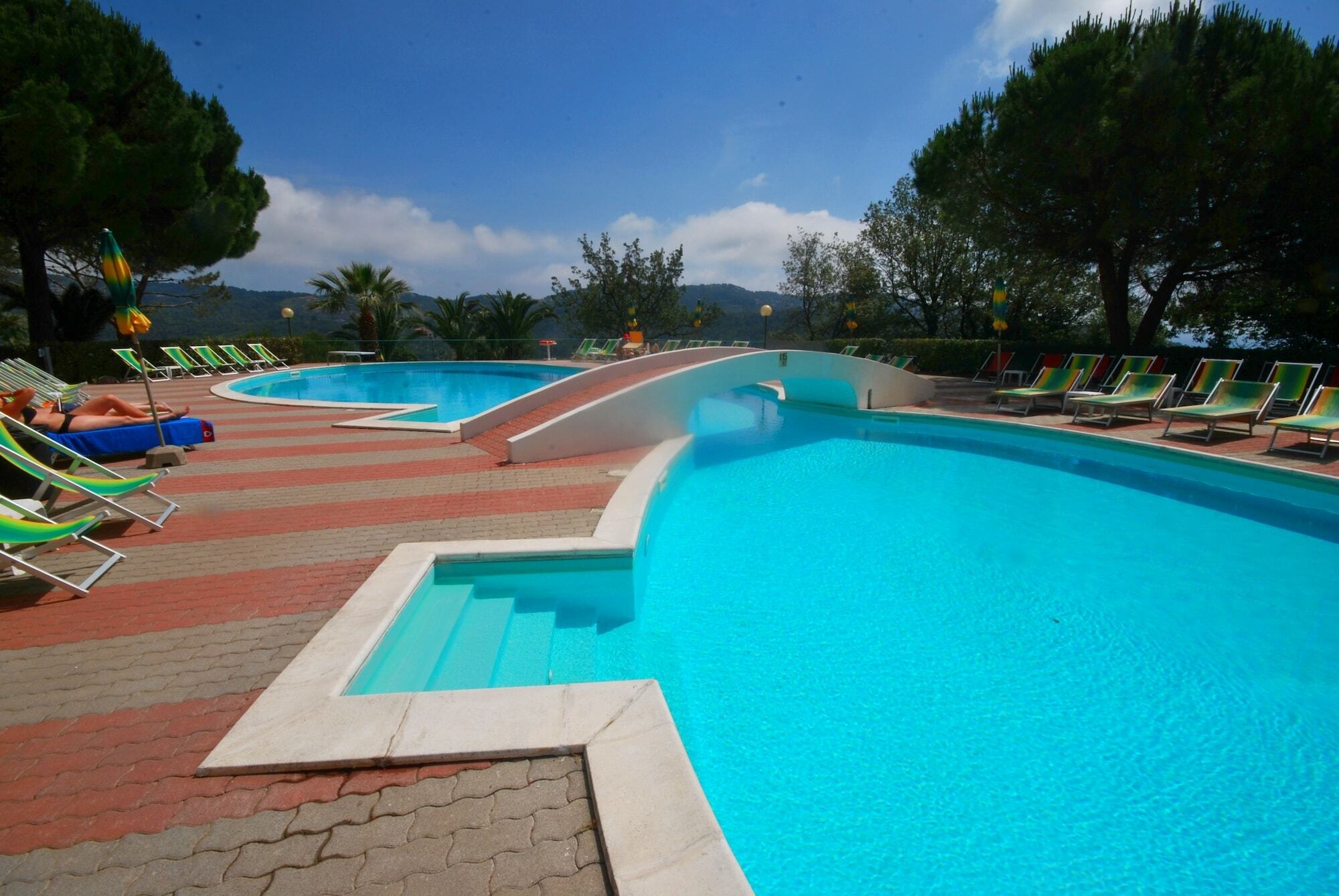 Villaggio Colombo Nuova Gestione Marina dʼMarina dʼAndora Buitenkant foto