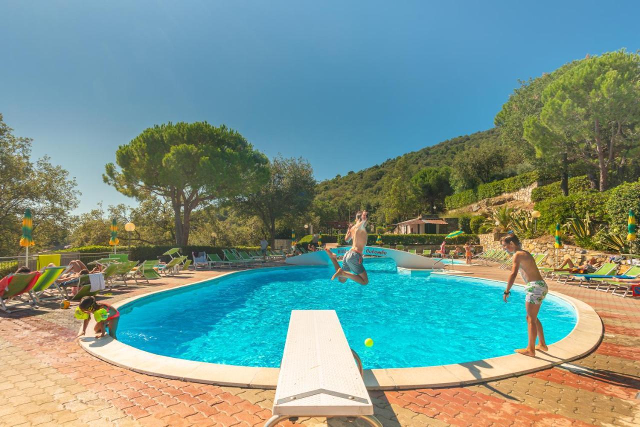 Villaggio Colombo Nuova Gestione Marina dʼMarina dʼAndora Buitenkant foto